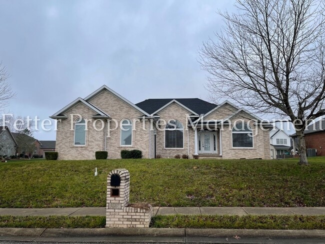 property at 5746 Winnett Dr