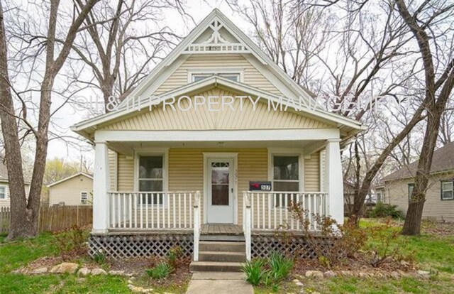 507 S Ash St in Ottawa, KS - Building Photo - Building Photo