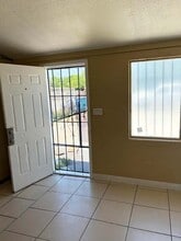 1132 Laurel Ave in Las Vegas, NV - Building Photo - Building Photo