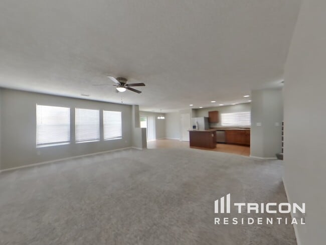 1044 Waterfall Dr in Rio Rancho, NM - Building Photo - Building Photo