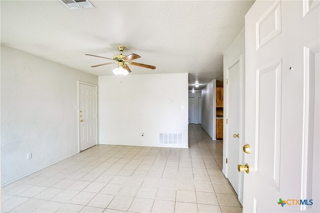 property at 2709 Lucille Dr