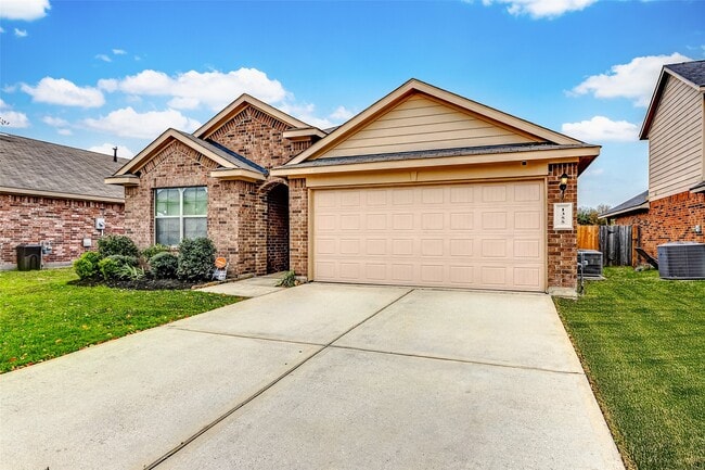 property at 1355 Lariat Rdg Trl