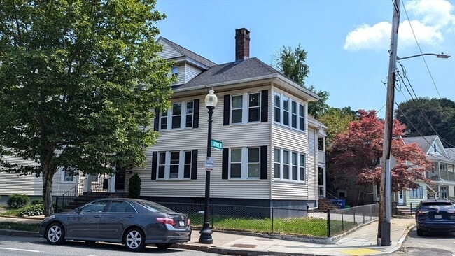 property at 506 Washington St