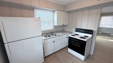 1025 Covert Ave in Evansville, IN - Building Photo - Building Photo