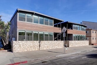 350 Hermosa Ave in Hermosa Beach, CA - Building Photo - Building Photo