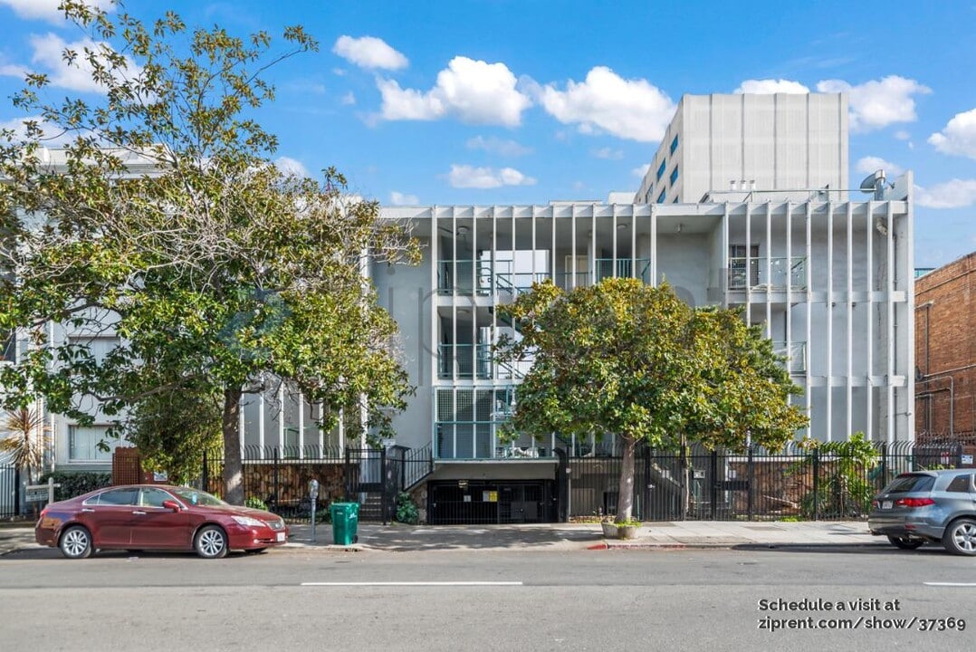 1428 Madison St in Oakland, CA - Foto de edificio