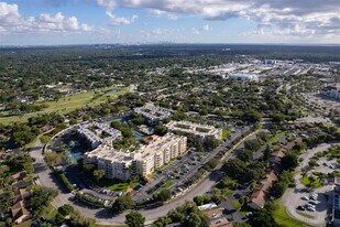 13120 SW 92nd Ave in Miami, FL - Building Photo