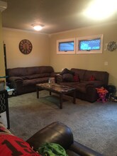300 W Eagle Lake Dr in Maple Grove, MN - Building Photo - Building Photo