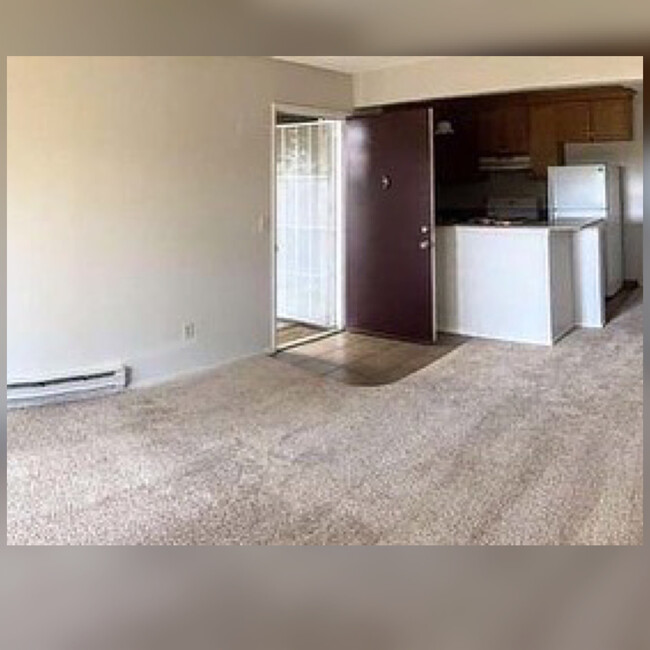 1333 N Camino Alto, Unit 2 bed 1 bath Condo in Vallejo, CA - Building Photo - Building Photo