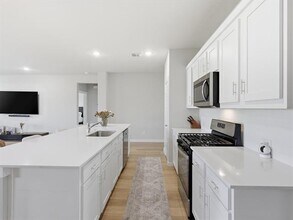 530 Chambers Wy Dr in Red Oak, TX - Building Photo - Building Photo