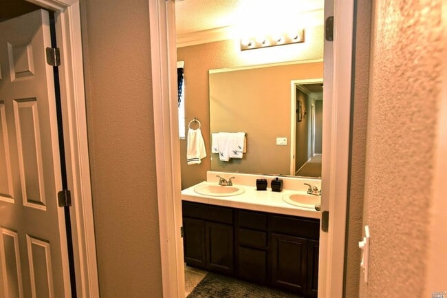 1416 Couples Cir in Fairfield, CA - Building Photo - Building Photo