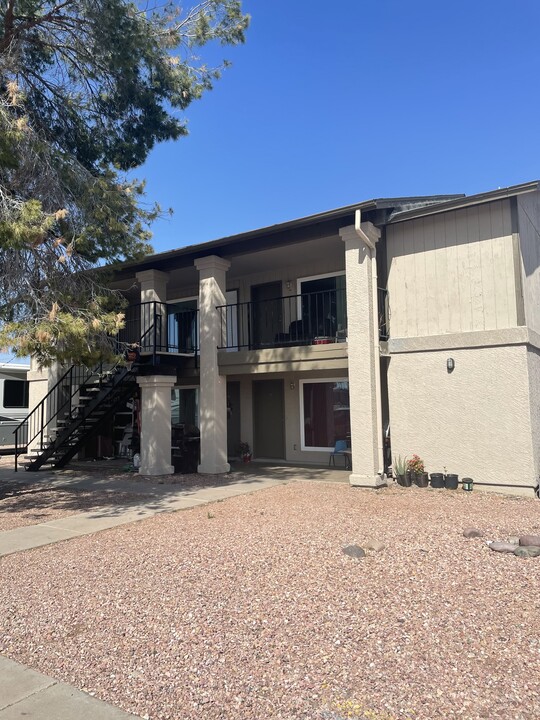 1710 E 5th Ave, Unit 201 in Mesa, AZ - Building Photo