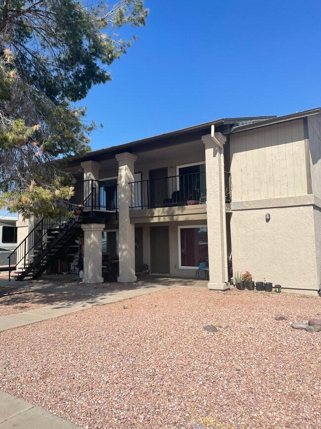 1710 E 5th Ave, Unit 201