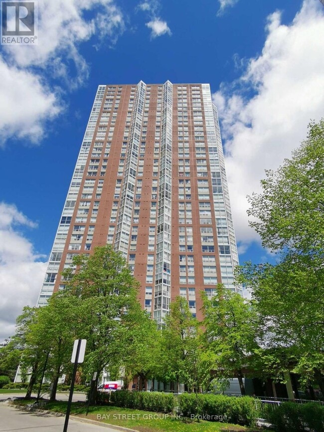 property at 7 Concorde Pl