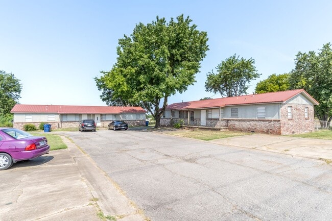 property at 8022 US-271