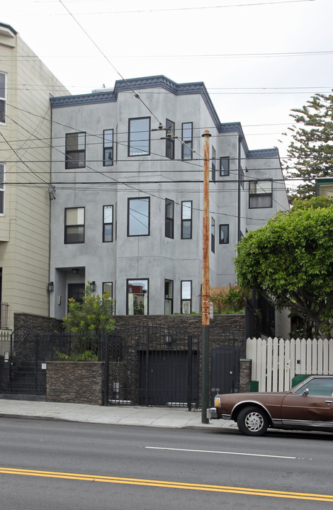 748 S Van Ness Ave in San Francisco, CA - Building Photo