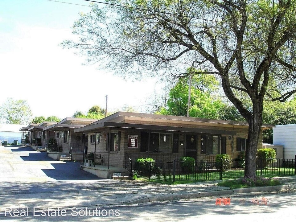 1431 Orange Ave Photo
