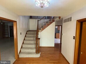 1306 Hawthorne Ln in Fort Washington, PA - Building Photo - Building Photo
