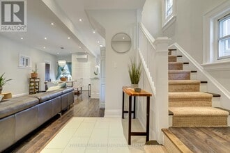 630 Runnymede Rd in Toronto, ON - Building Photo - Building Photo