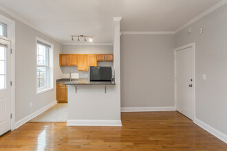 Lanier Apartments in Washington, DC - Building Photo - Interior Photo