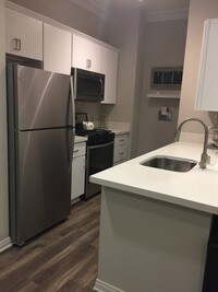 Building Photo - Tuscany Apartments FURNISHED LIVING in Los Angeles, California