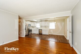 3715 Branding Iron Dr in Gastonia, NC - Foto de edificio - Building Photo