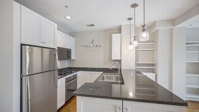 4025 Connecticut Ave NW, Unit 505 in Washington, DC - Building Photo - Building Photo