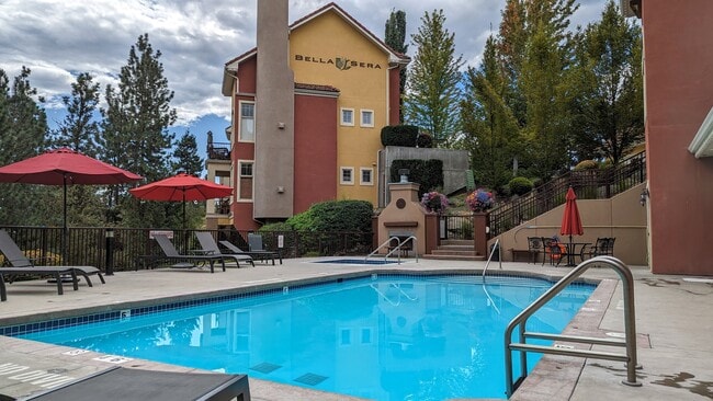 property at 1795 Country Club Dr