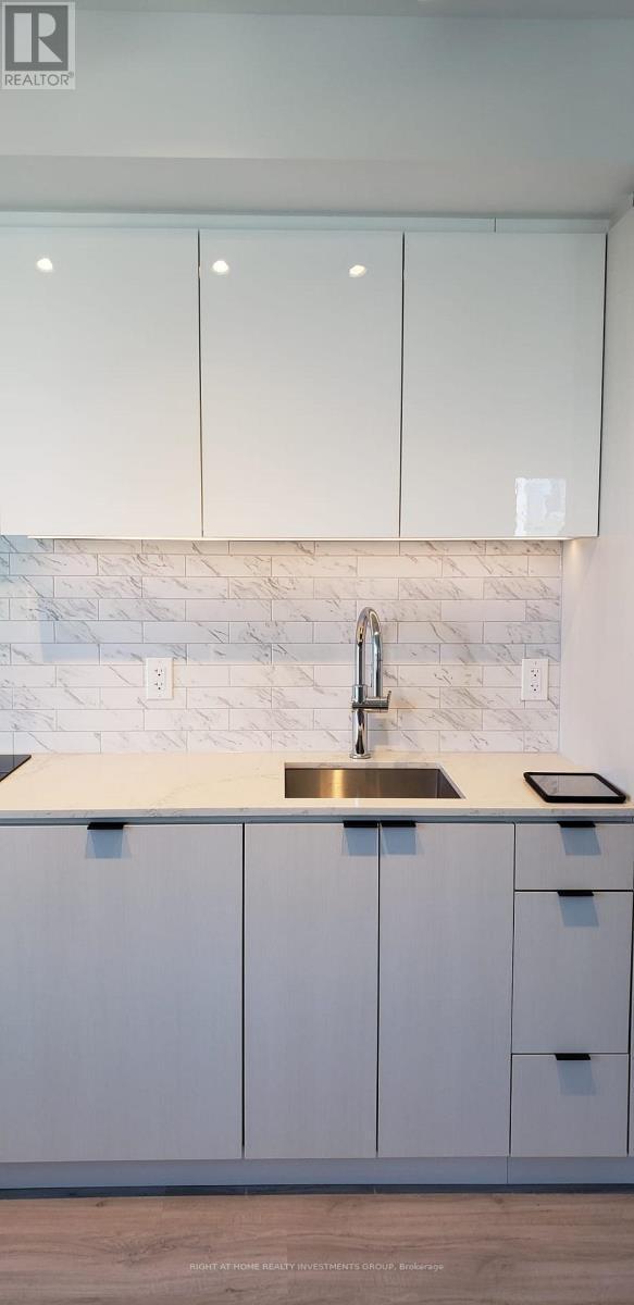 252 Church St in Toronto, ON - Building Photo - Building Photo