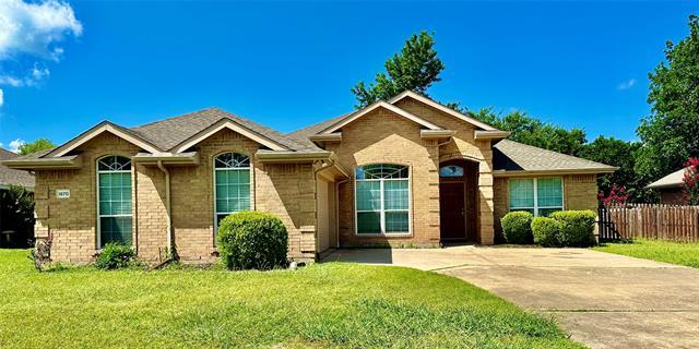 1670 Ashbourne Dr in Rockwall, TX - Building Photo