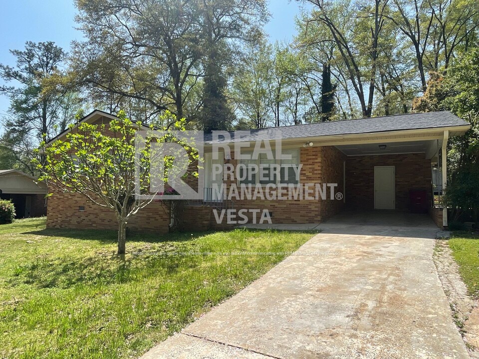 2766 Walnut Creek Rd in Macon, GA - Building Photo