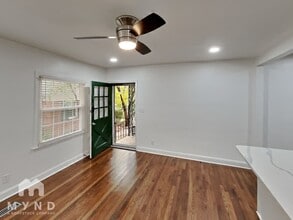 1416 Whilden Pl in Greensboro, NC - Foto de edificio - Building Photo