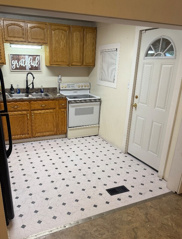 47 Cayce St in Mc Caysville, GA - Building Photo - Building Photo