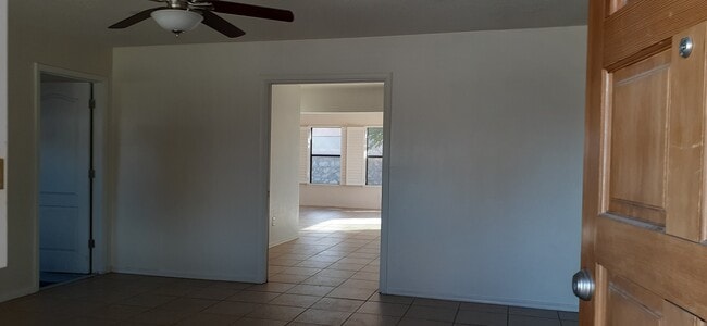 3216 Donegal Rd in El Paso, TX - Building Photo - Building Photo
