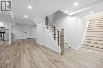 1823 Forestview Dr in Pickering, ON - Building Photo - Building Photo