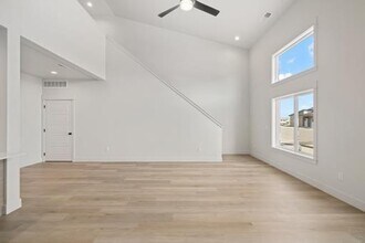 4633 King Ave W in Billings, MT - Foto de edificio - Building Photo