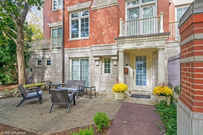 1450 W Wrightwood Ave in Chicago, IL - Building Photo - Building Photo