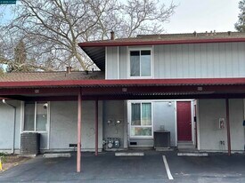 89 Villa Cir in Fairfield, CA - Building Photo