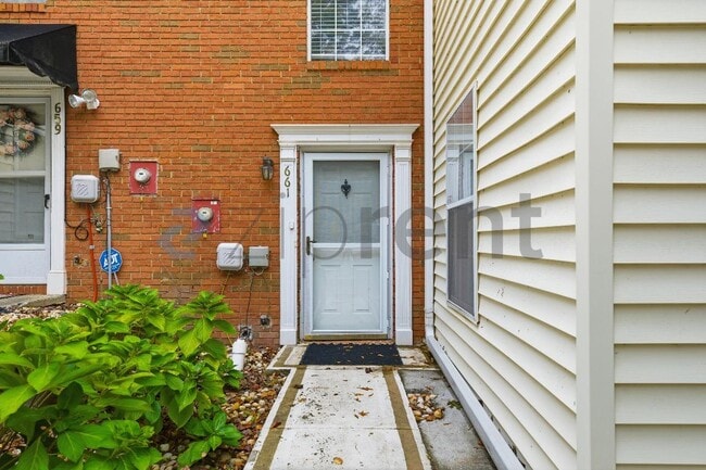 661 Coventry Township Ln in Marietta, GA - Building Photo - Building Photo