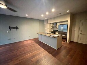 1600 Barton Springs Rd in Austin, TX - Building Photo - Building Photo