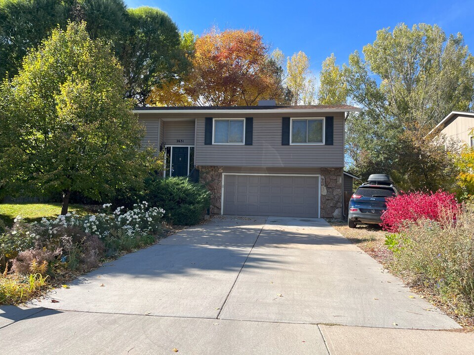 2631 Brookwood Dr in Fort Collins, CO - Building Photo