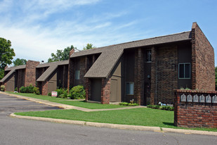 Willow Lake Townhomes