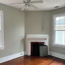 823 E Henry St in Savannah, GA - Building Photo - Building Photo