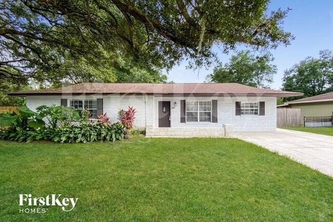 property at 1101 Melrose St
