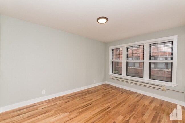 4409 N Wolcott Ave, Unit A2 in Chicago, IL - Building Photo - Building Photo