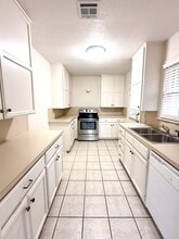 2903 N.Commerce in Ardmore, OK - Building Photo - Building Photo