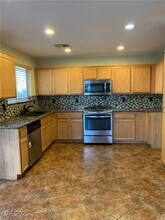 5286 Soledad Summit Ave in Las Vegas, NV - Building Photo - Building Photo