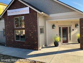 2300 Main St in Washougal, WA - Building Photo - Building Photo
