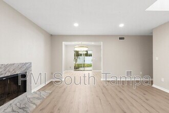3110 W Villa Rosa St in Tampa, FL - Building Photo - Building Photo