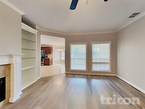 310 Southlake Dr in Forney, TX - Building Photo - Building Photo